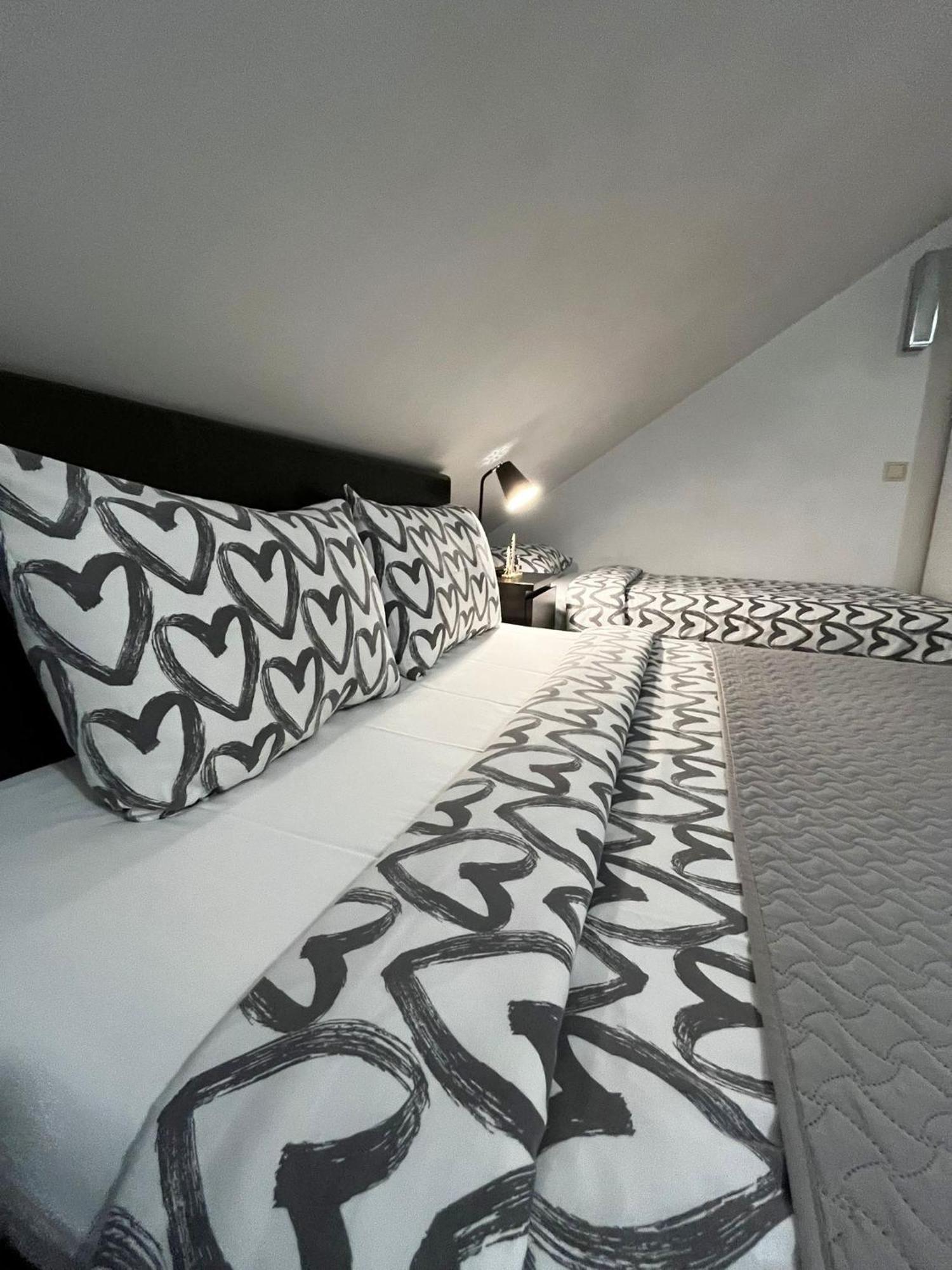 Cozy 3 Story House In Old Town Apartment Tallinn Ngoại thất bức ảnh